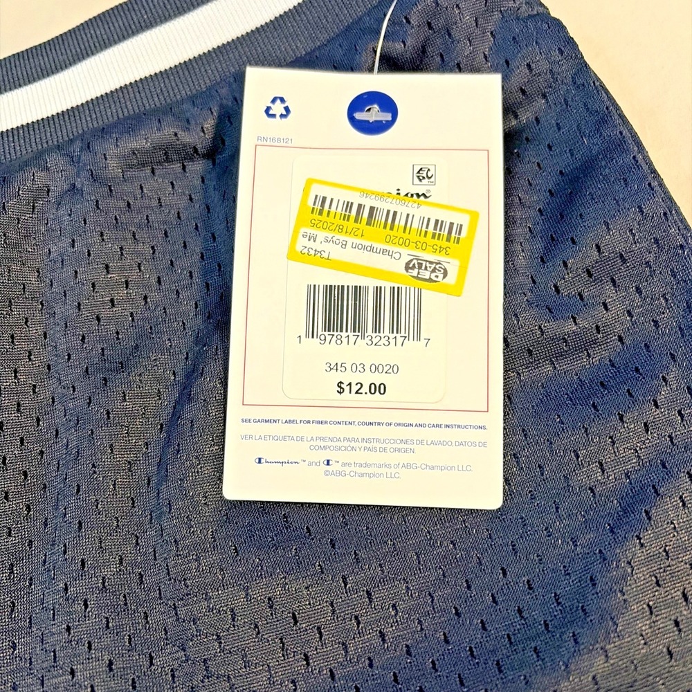 Champion Shorts in Navy Blue - Boys/Girls size XL 18-20 - Picture 6 of 8